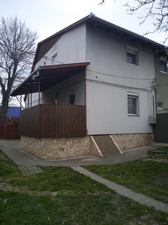 Budai Vam Apartmanhaz Pécs Exterior foto
