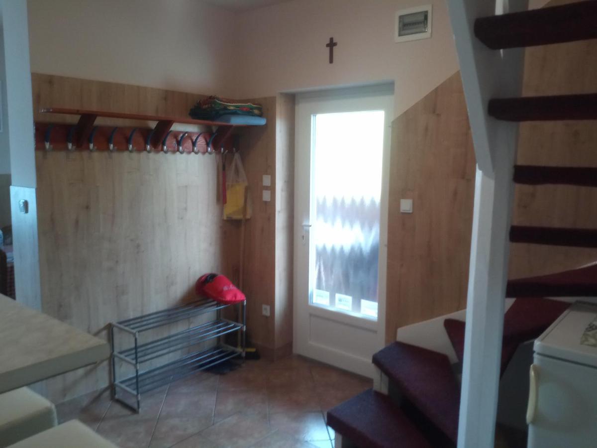 Budai Vam Apartmanhaz Pécs Exterior foto